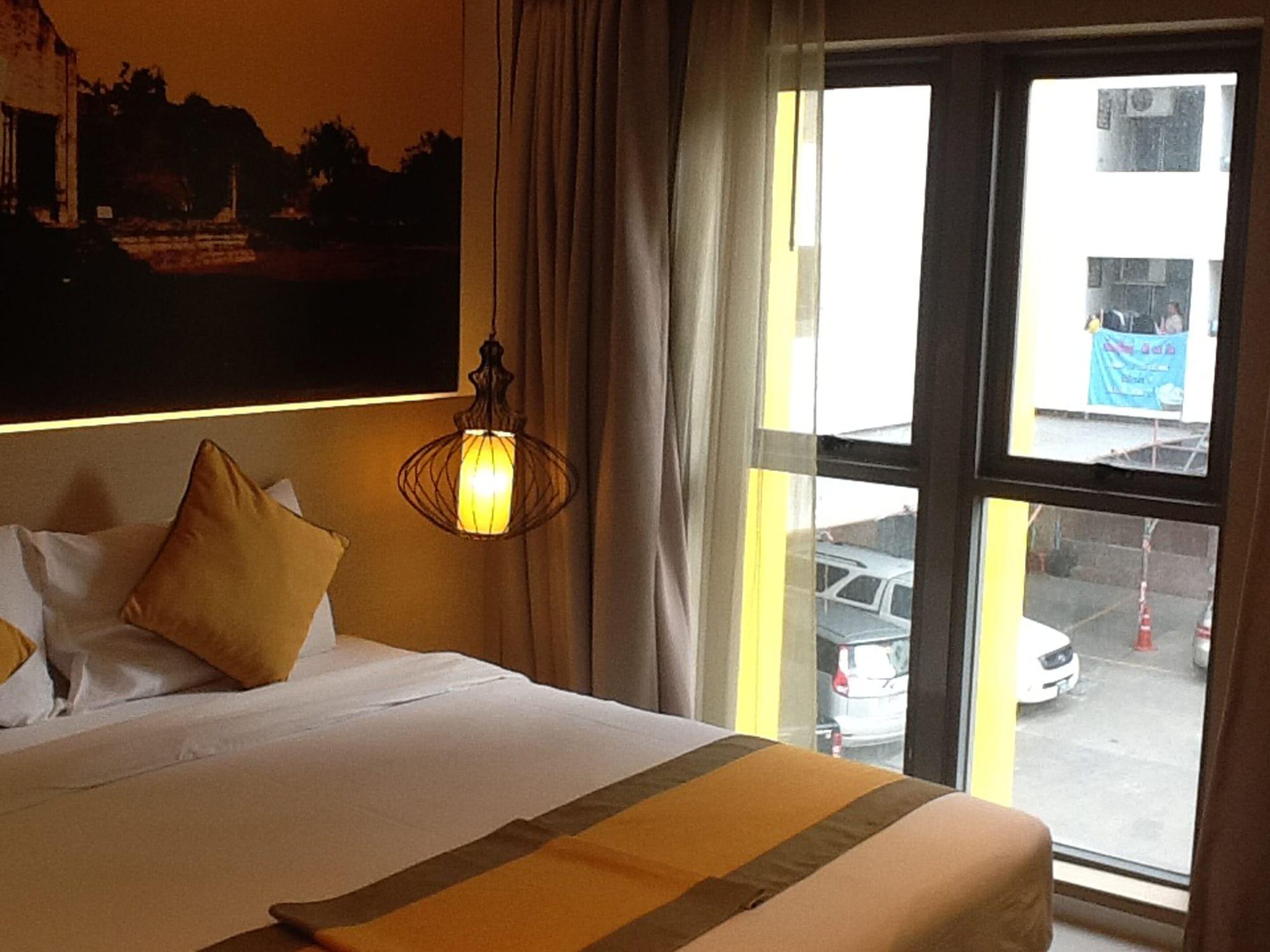 Bizotel Premier Hotel & Residence Bangkok Eksteriør bilde